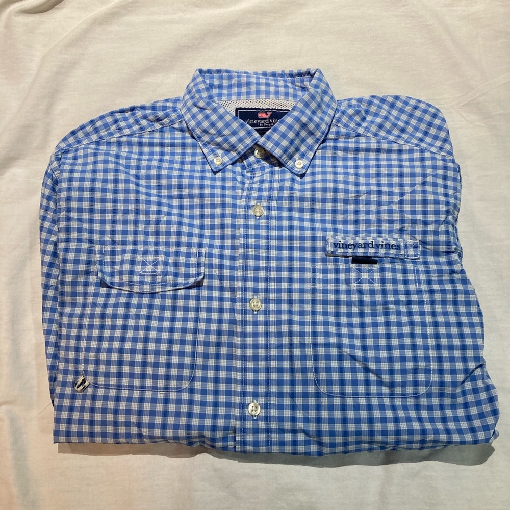 Vineyard Vines Harbor Shirt, Men’s size medium